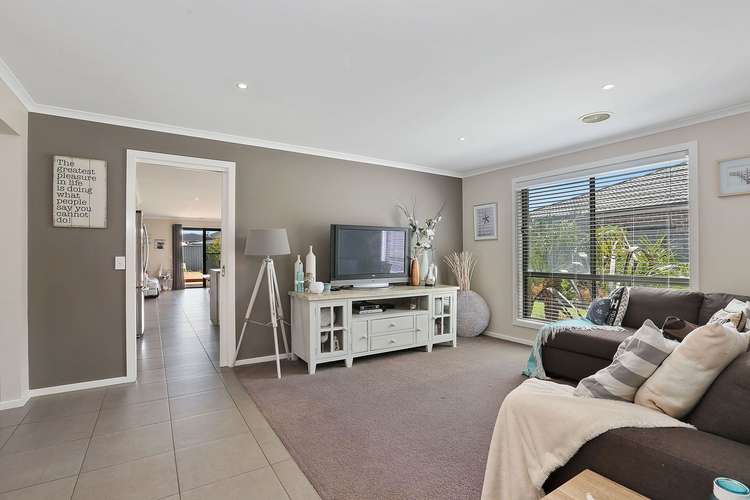 Sixth view of Homely house listing, 18 Bluebill Court, Lara VIC 3212