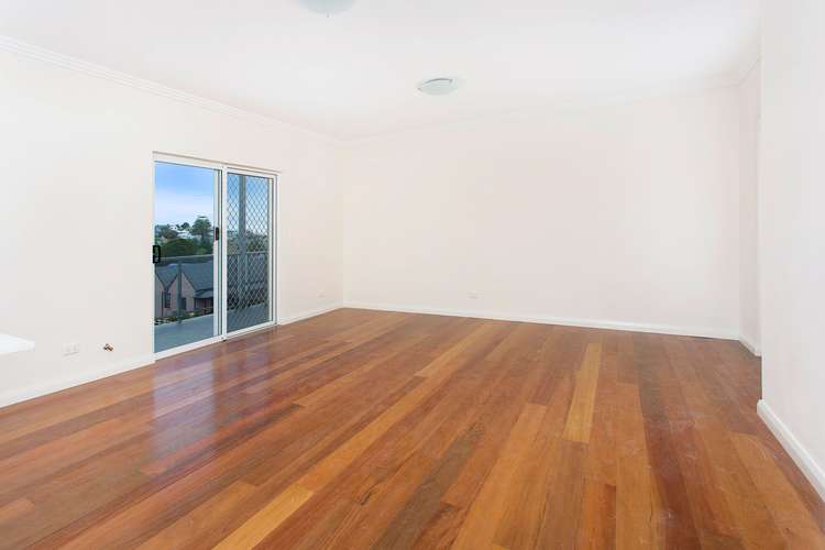 Third view of Homely unit listing, 3/138 Terralong Street, Kiama NSW 2533