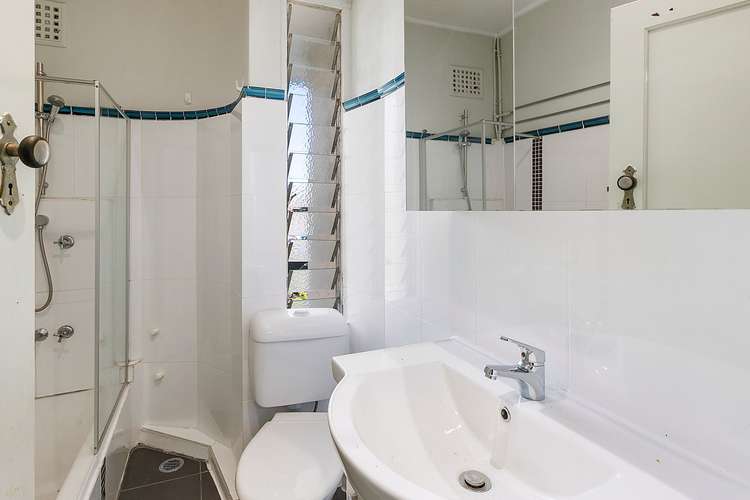 Fifth view of Homely unit listing, 2/36 Water Street, South Brisbane QLD 4101