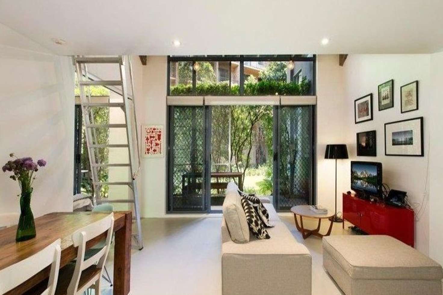 Main view of Homely apartment listing, 10/15-27 Hutchinson Street, Surry Hills NSW 2010