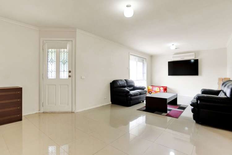 Second view of Homely house listing, 1 Picardy Court, Hoppers Crossing VIC 3029