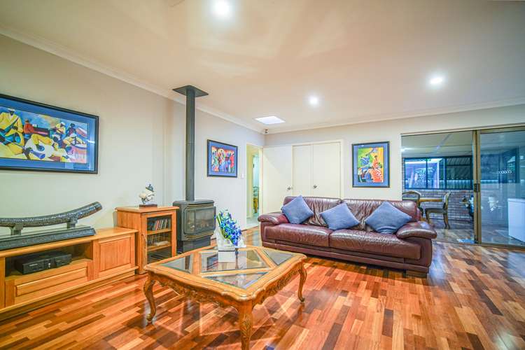 Second view of Homely house listing, 25 Hadley Gardens, Kardinya WA 6163