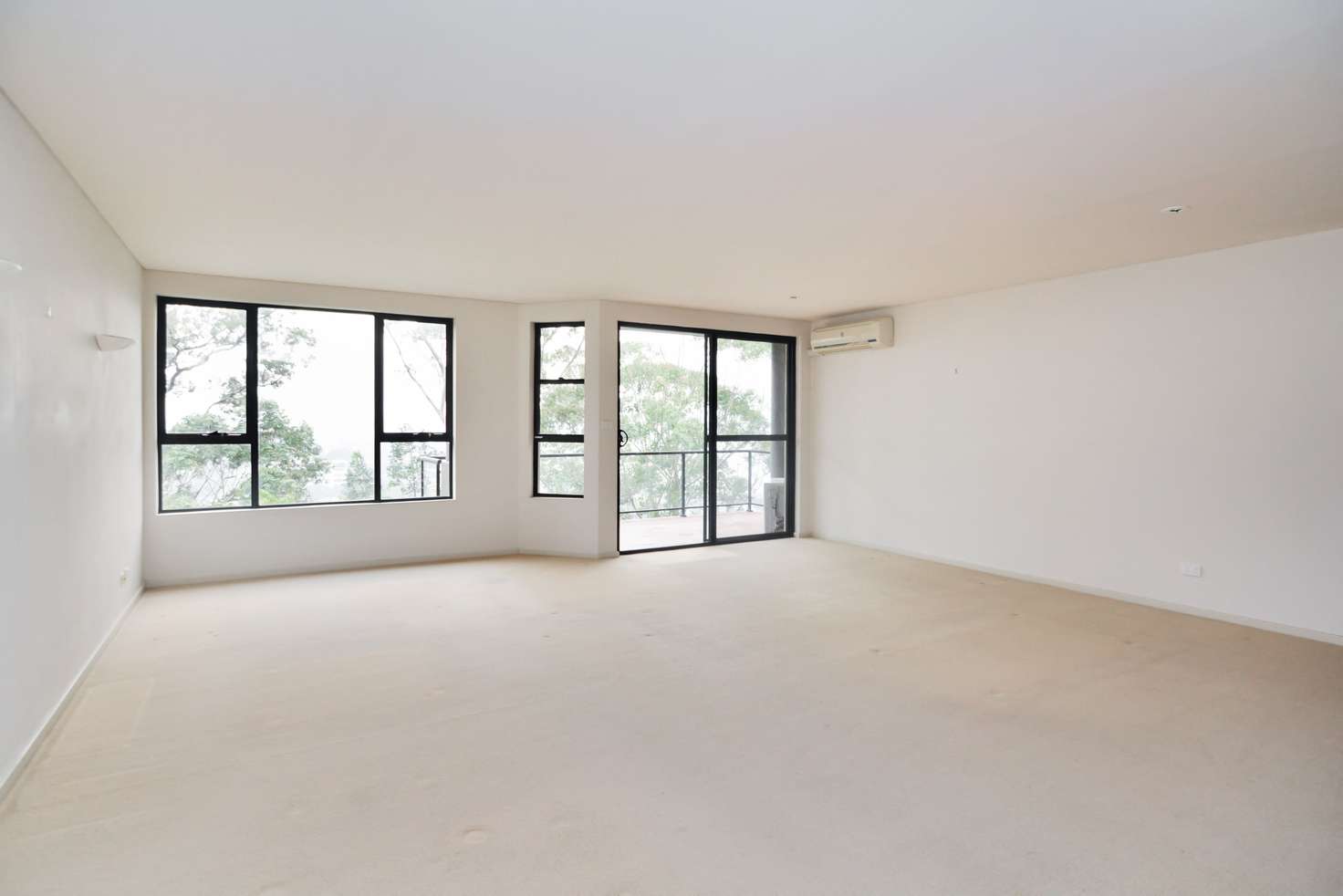 Main view of Homely apartment listing, 5/84 John Whiteway Drive, Gosford NSW 2250