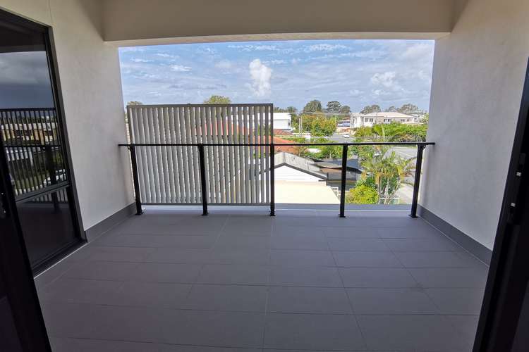 Fourth view of Homely apartment listing, 203/41 Milton Avenue, Paradise Point QLD 4216