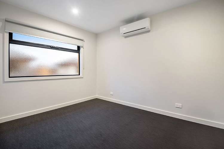 Fifth view of Homely townhouse listing, 2/8 Decathlon Street, Bundoora VIC 3083