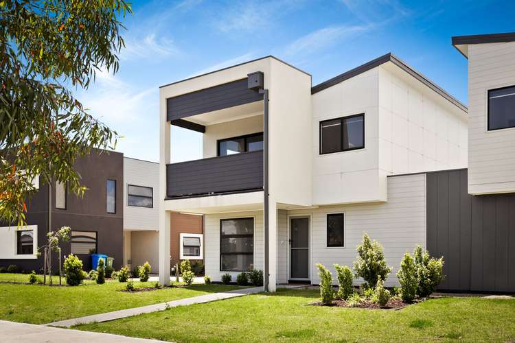 Main view of Homely unit listing, 11 Nugget Way, Cranbourne East VIC 3977