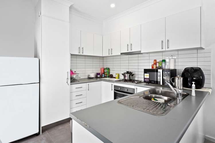 Fourth view of Homely unit listing, 11 Nugget Way, Cranbourne East VIC 3977