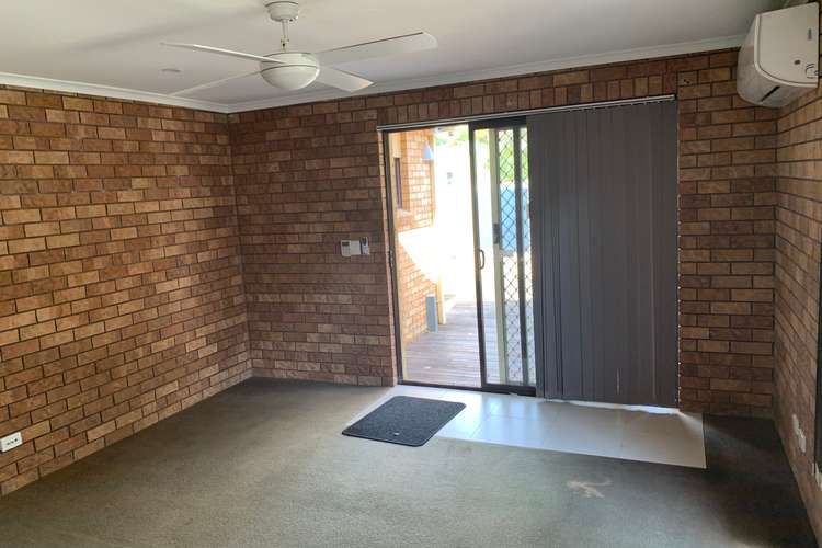 Third view of Homely semiDetached listing, 1/17 Doolooma Street, Mountain Creek QLD 4557