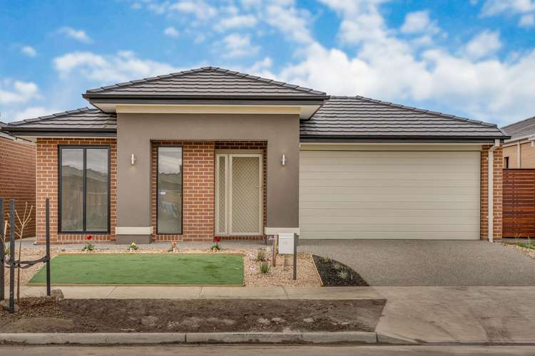Main view of Homely house listing, 10 Orinoco Chase, Werribee VIC 3030