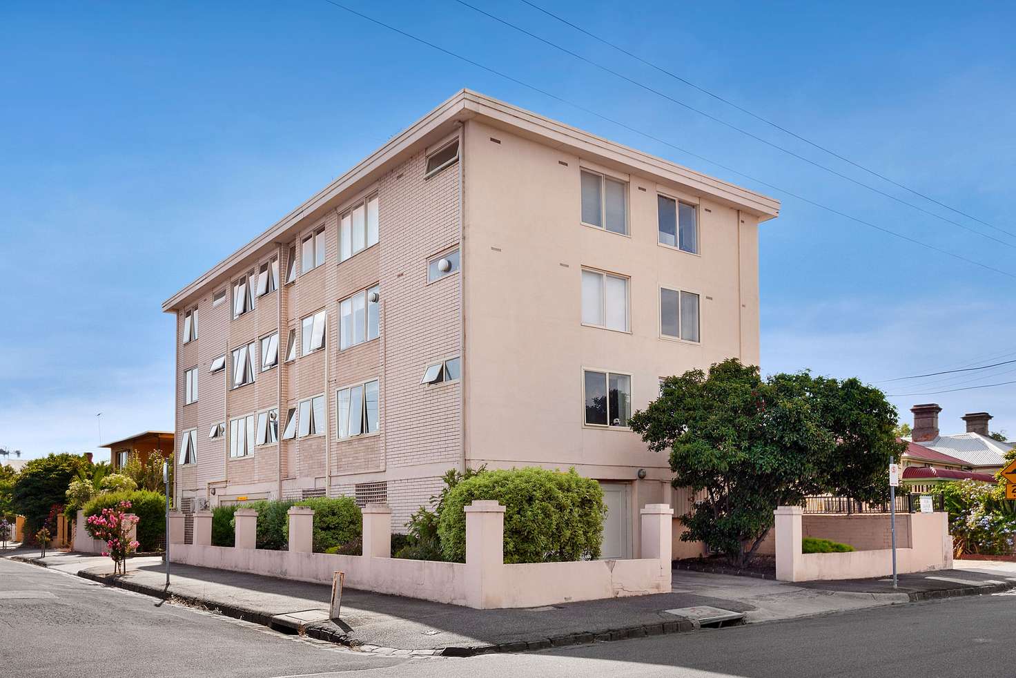 Main view of Homely apartment listing, 2/15 De Carle Street, Brunswick VIC 3056