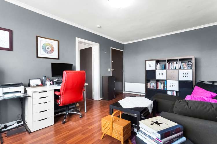 Third view of Homely apartment listing, 2/15 De Carle Street, Brunswick VIC 3056