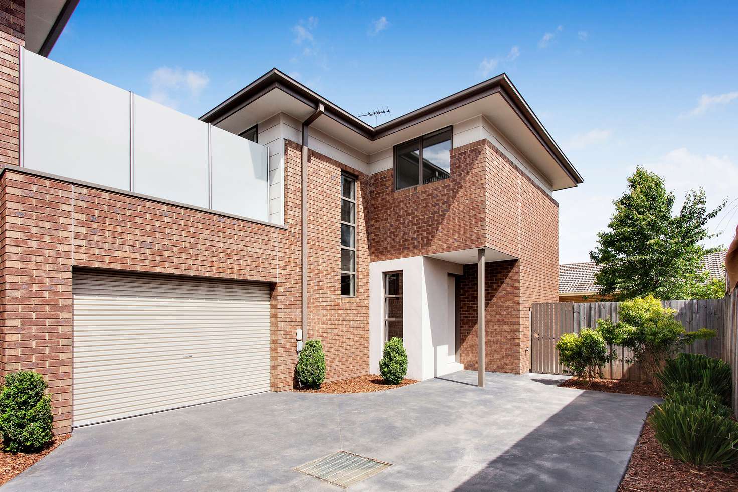 Main view of Homely townhouse listing, 3/172 Kangaroo Road, Hughesdale VIC 3166