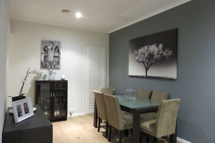 Fourth view of Homely townhouse listing, 9 Hummingbird Place, South Morang VIC 3752