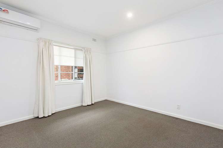 Fifth view of Homely unit listing, 2/939 Centre Road, Bentleigh East VIC 3165