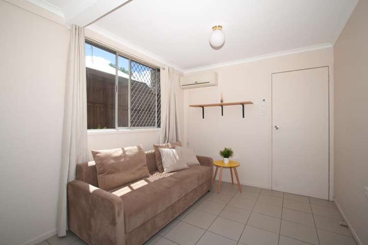 Fourth view of Homely unit listing, 2/27 Herbert Street, Annerley QLD 4103