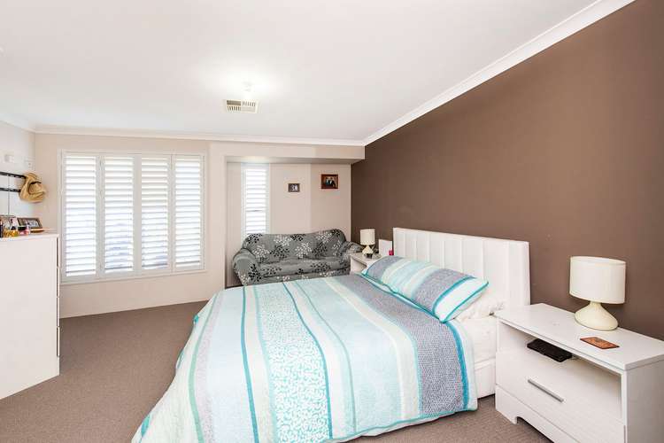 Sixth view of Homely house listing, 12 Sorrento Turn, Secret Harbour WA 6173