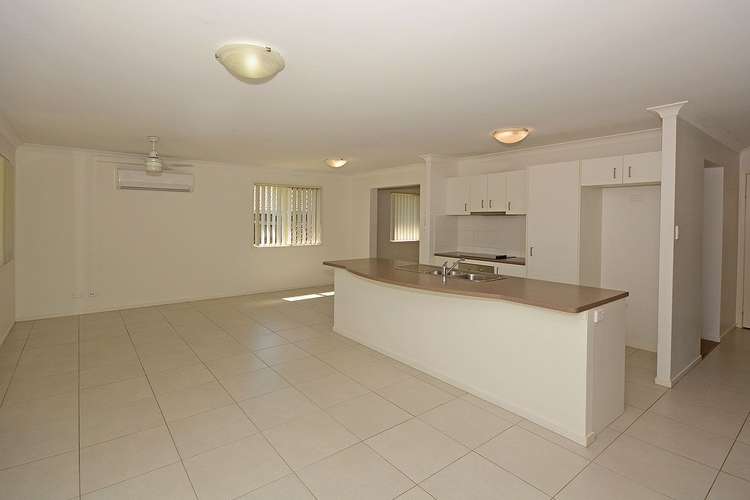 Second view of Homely house listing, 5 Peat Court, Nikenbah QLD 4655