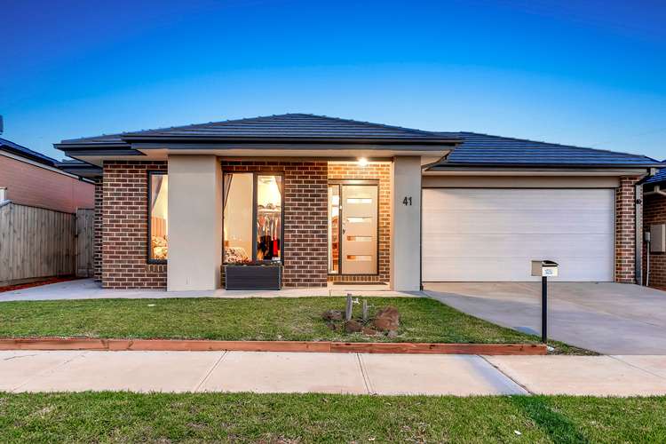 Main view of Homely house listing, 41 Treeve Parkway, Werribee VIC 3030
