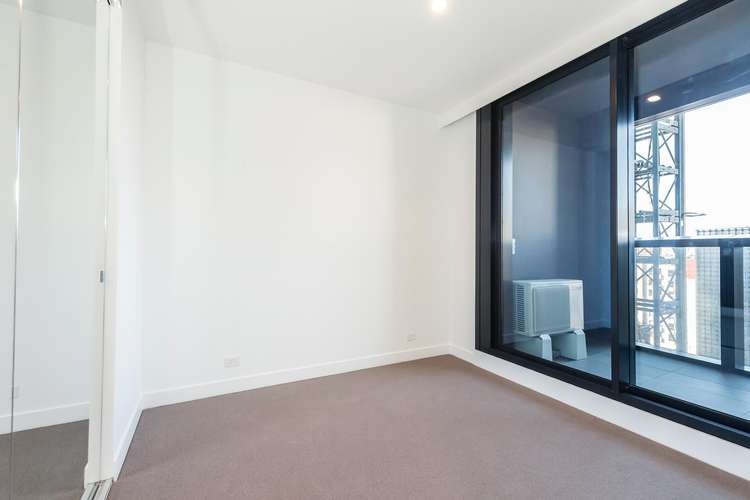 Fourth view of Homely apartment listing, 817/168 Victoria Street, Carlton VIC 3053