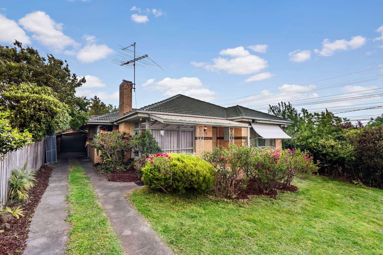 Main view of Homely house listing, 8 Ladner Court, Chadstone VIC 3148