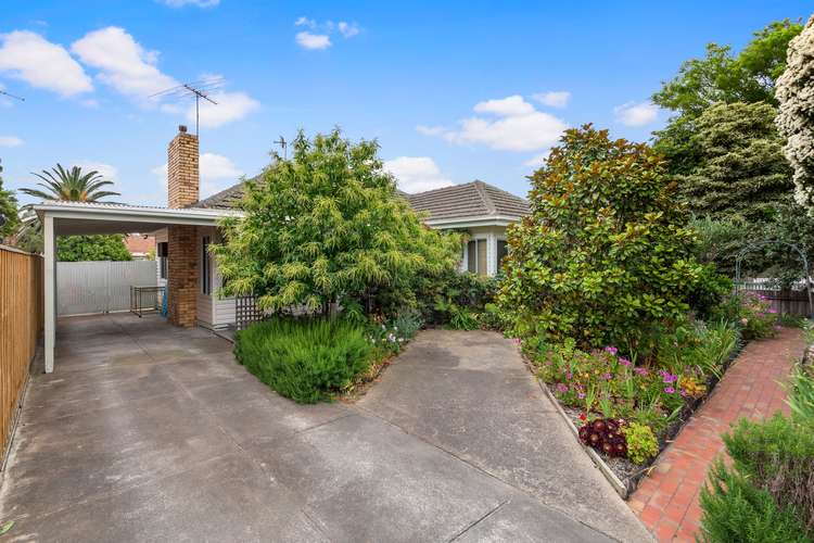 Second view of Homely house listing, 31 Devoy Street, Oakleigh South VIC 3167