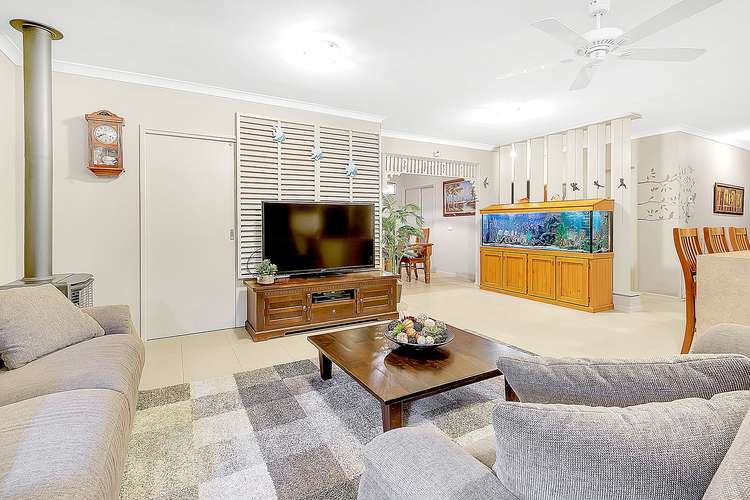 Fifth view of Homely house listing, 17 Thoresby Circuit, Craigieburn VIC 3064