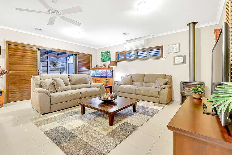 Sixth view of Homely house listing, 17 Thoresby Circuit, Craigieburn VIC 3064