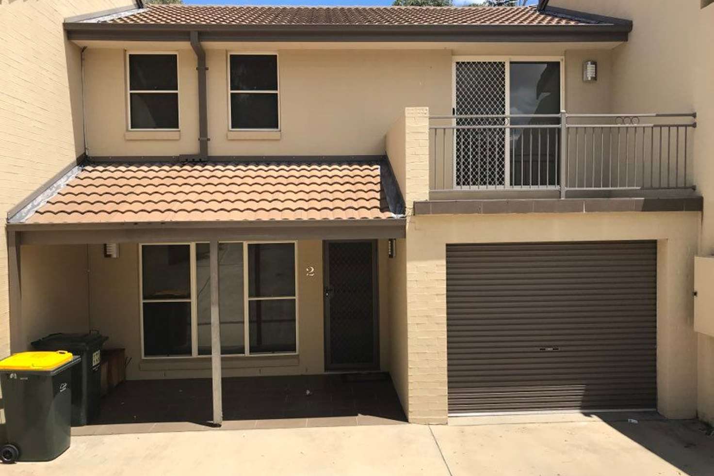 Main view of Homely townhouse listing, 2/10 Nyrang Avenue, Tamworth NSW 2340