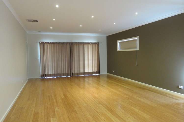 Fifth view of Homely house listing, 6 Wildflower Grove, Mernda VIC 3754