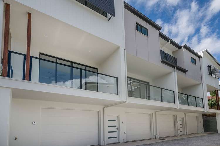 Main view of Homely townhouse listing, 3/64 Renton Street, Camp Hill QLD 4152