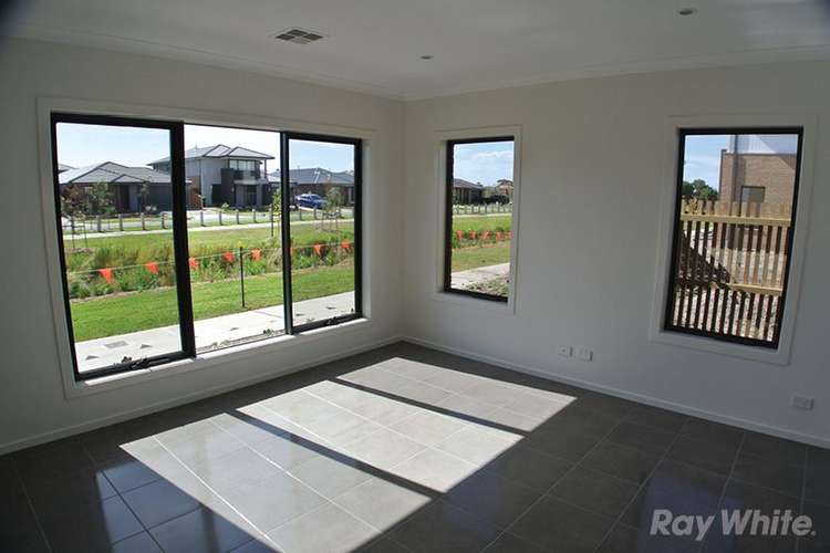 Fifth view of Homely house listing, 25 Rosette Crescent, Keysborough VIC 3173