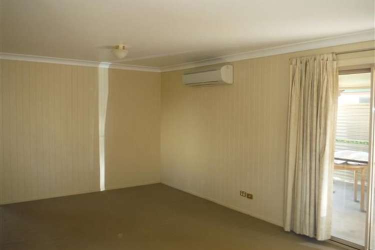 Fifth view of Homely house listing, 2/30 Rae Street, Roma QLD 4455