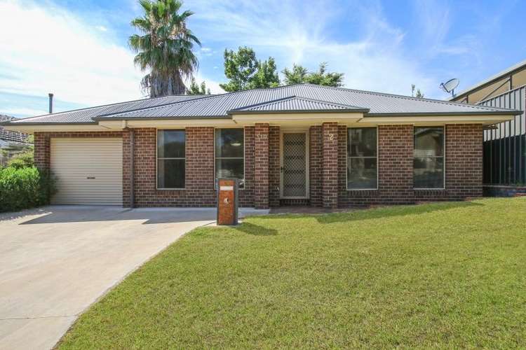 Main view of Homely house listing, 2/510 Cossor Street, Albury NSW 2640