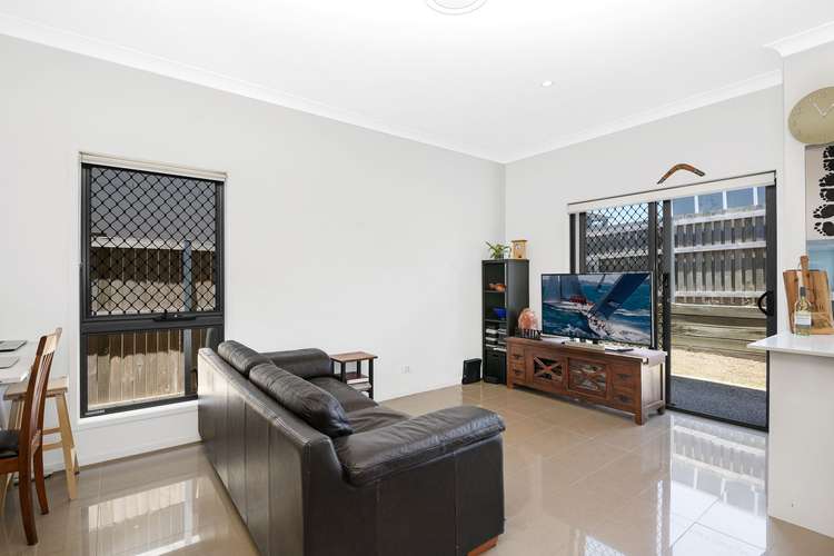 Main view of Homely unit listing, 8/395 Zillmere Road, Zillmere QLD 4034
