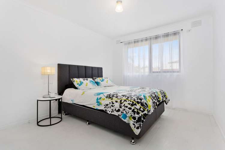 Fifth view of Homely unit listing, 2/4 Guest Road, Pakenham VIC 3810