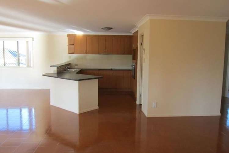 Fourth view of Homely house listing, 2 Leicester Court, Murrumba Downs QLD 4503