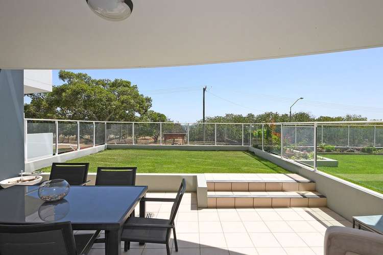 Fifth view of Homely unit listing, 105/241 Esplanade, Pialba QLD 4655