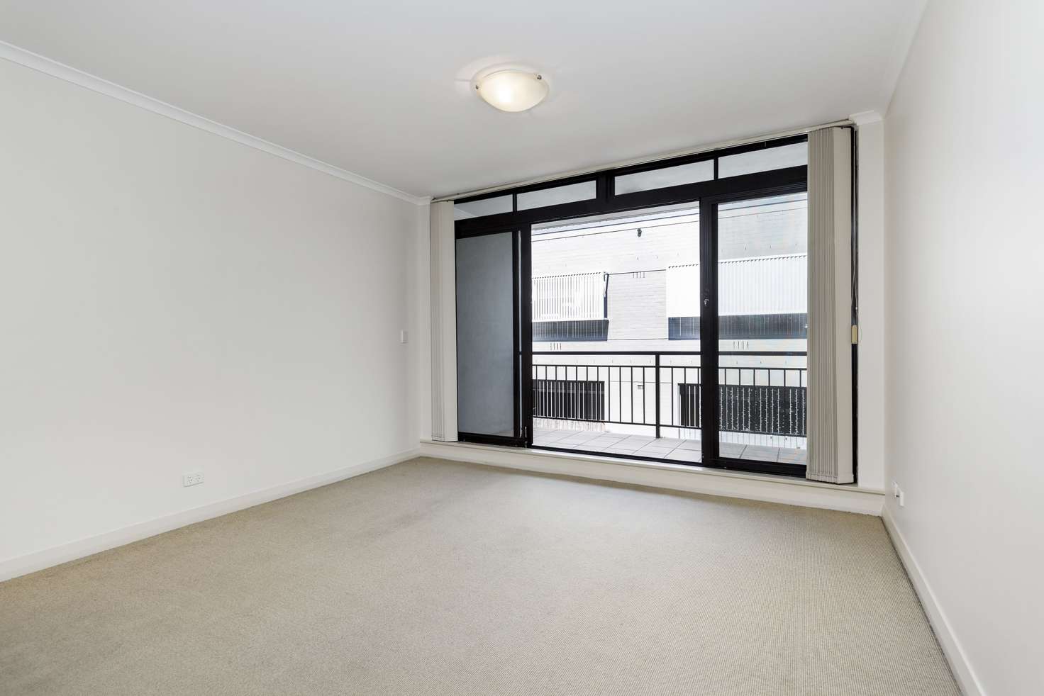 Main view of Homely studio listing, 14/173-175 Cathedral Street, Woolloomooloo NSW 2011