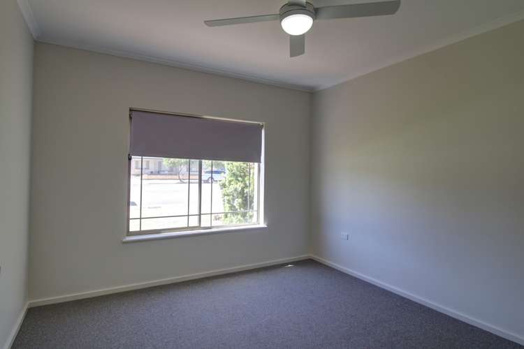 Sixth view of Homely house listing, Unit 11 Bonneyview Village, Barmera SA 5345