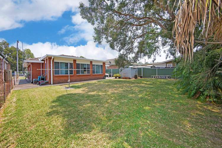 Fourth view of Homely house listing, 17 Manoa Road, Budgewoi NSW 2262