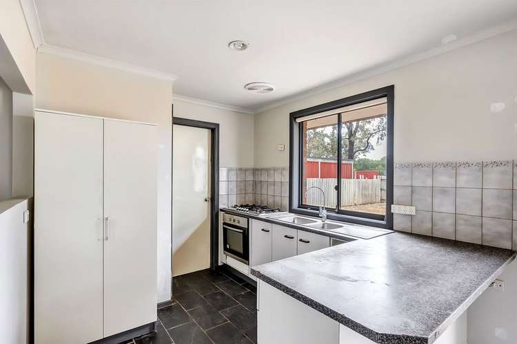 Fifth view of Homely house listing, 21 Colorado Court, Werribee VIC 3030