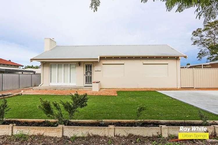 Main view of Homely house listing, 390 Knutsford Avenue, Kewdale WA 6105