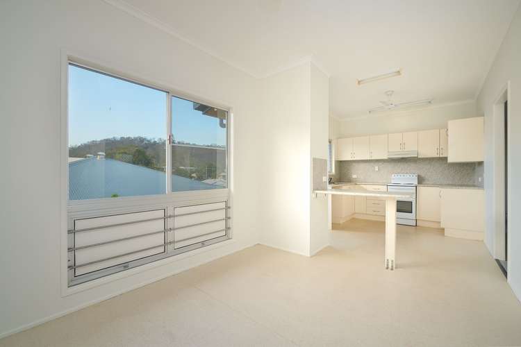 Fifth view of Homely house listing, 20 Flounder Crescent, Toolooa QLD 4680