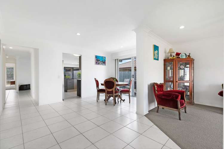 Second view of Homely house listing, 15 Earl Saint Vincent Circuit, Eli Waters QLD 4655