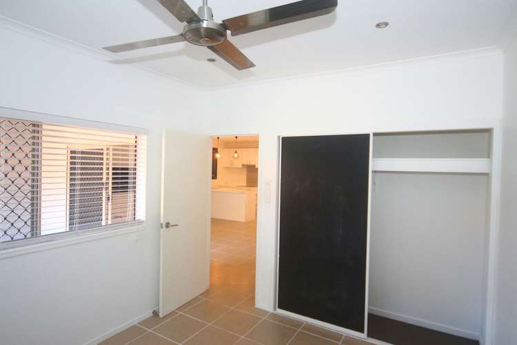 Fifth view of Homely house listing, 8/5-7 Oyster Court, Trinity Beach QLD 4879