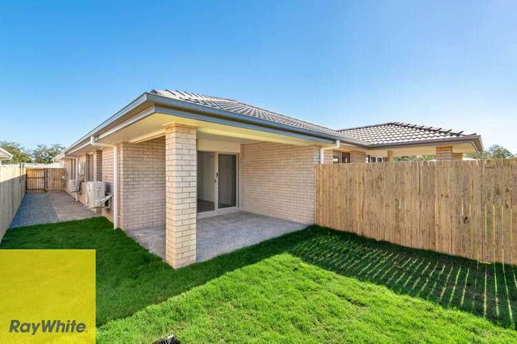 Second view of Homely semiDetached listing, 2/40 Rupert Crescent, Morayfield QLD 4506