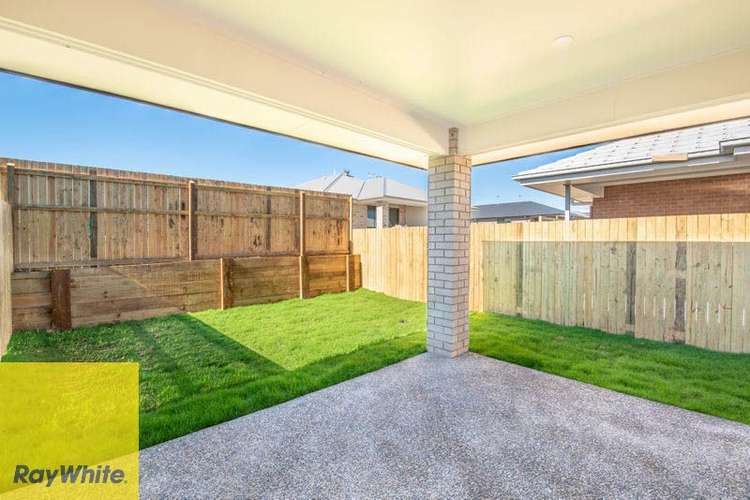 Third view of Homely semiDetached listing, 2/40 Rupert Crescent, Morayfield QLD 4506