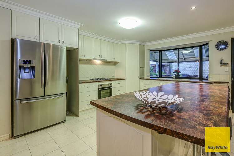 Fifth view of Homely house listing, 8 Donvale Court, Landsdale WA 6065