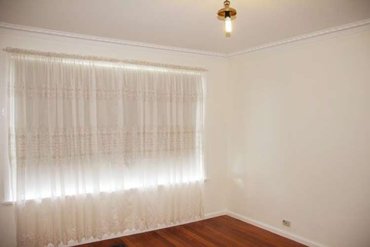 Fifth view of Homely house listing, 25 Louise Street, Lalor VIC 3075