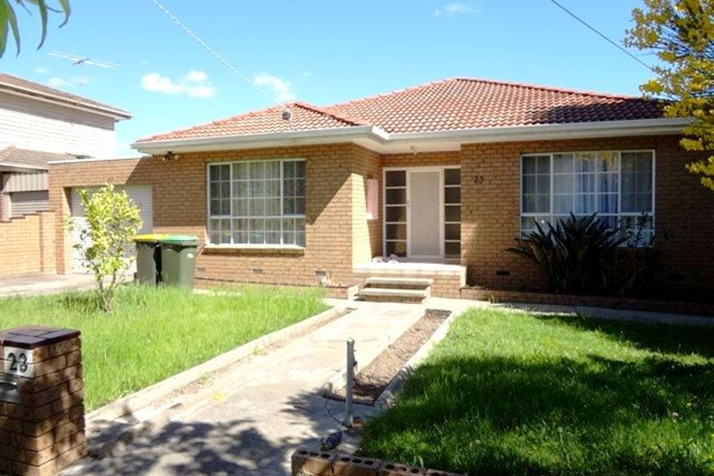 Main view of Homely house listing, 23 Carbeen Drive, Bundoora VIC 3083